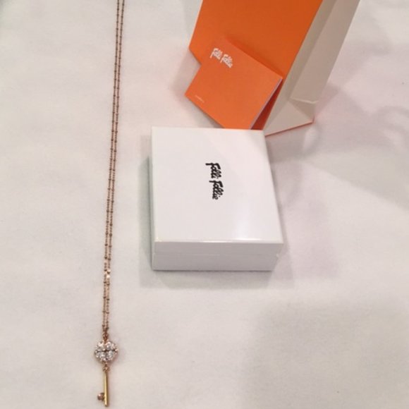 FOLLI FOLLIE Rose Gold-Plated Key Pendant Necklace - Picture 11 of 13
